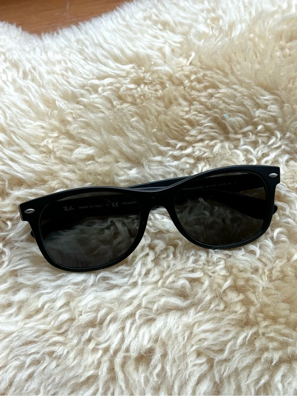 Ray Ban New Wayfarer Polarized Sunglasses